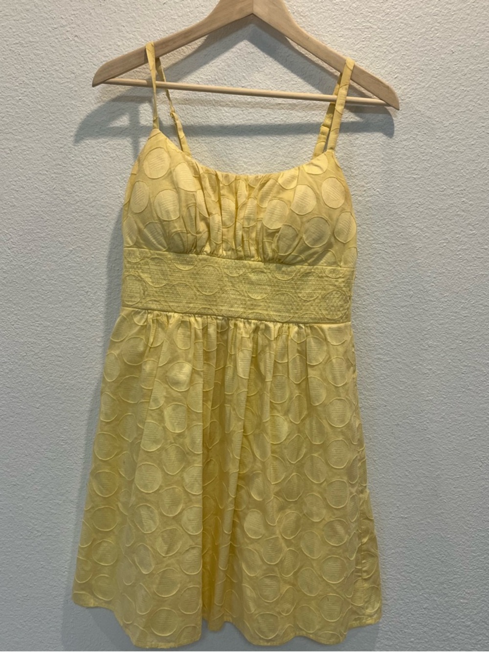 B. Smart Pale Yellow Cotton‎ Eyelet Top